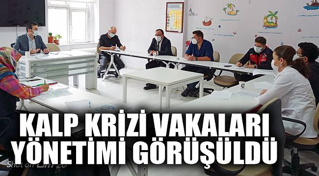 Kalp krizi vakaları yönetimi görüşüldü