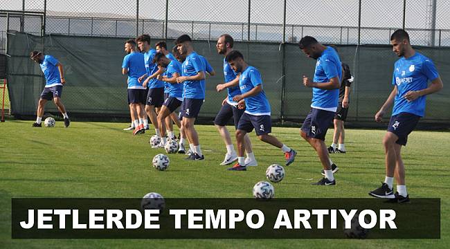 JETLERDE TEMPO ARTIYOR