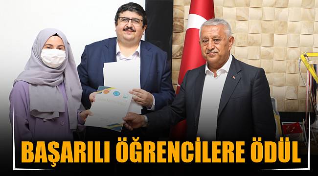 BAŞARILI ÖĞRENCİLERE ÖDÜL