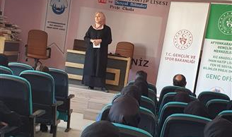 Ailede Sadakat ve Güven Semineri verildi