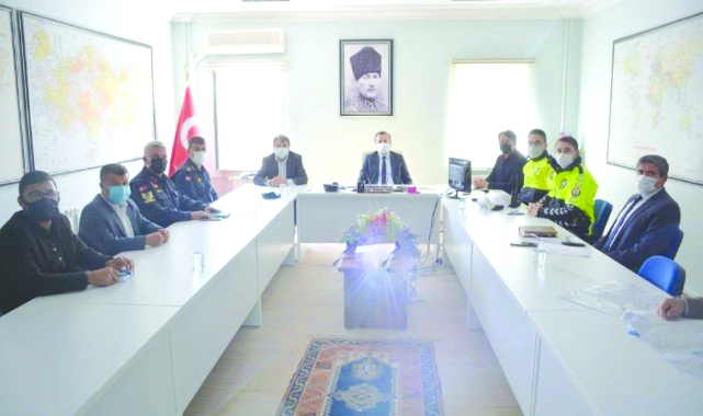 DİNAR'DA TRAFİK KOMİSYON TOPLANTISI GERÇEKLEŞTİRİLDİ