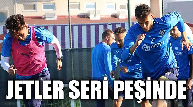 JETLER SERİ PEŞİNDE