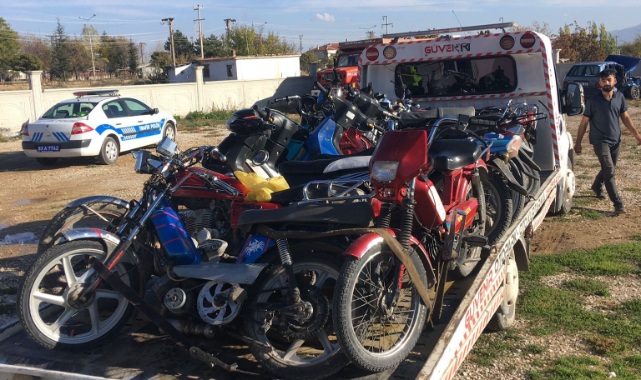 20 tescilsiz motosiklet trafikten men edildi