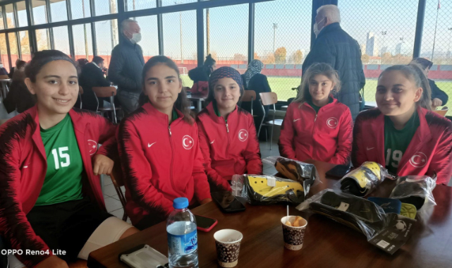 ALTIN KIZLAR MİLLİ TAKIM YOLUNDA