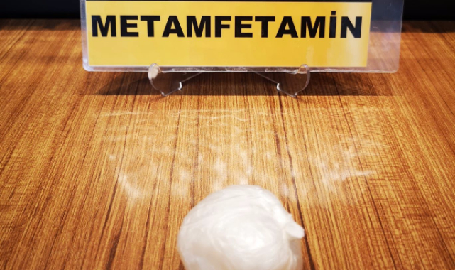 Otobüs terminalinde uyuşturucuyla yakalandı