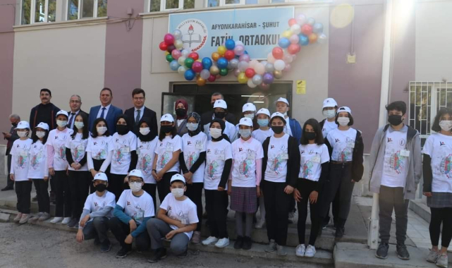 Şuhut'ta TÜBİTAK 4006 Bilim Fuarına yoğun ilgi