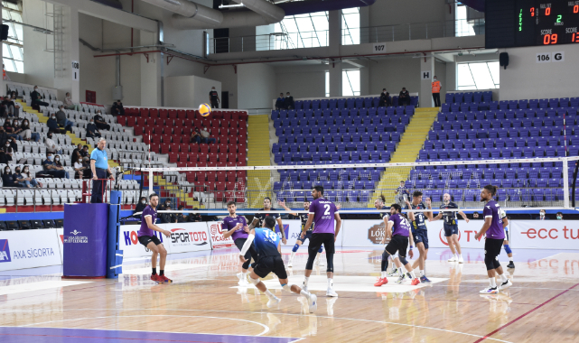 VOLEYBOLDA BİR MAĞLUBİYET DAHA