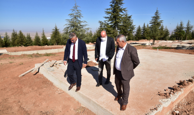 ZEYBEK BAŞKAN SARAYDÜZÜ KAMP MERKEZİNİ İNCELEDİ