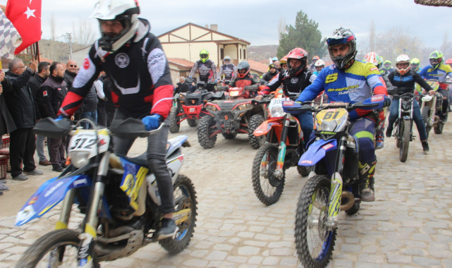 AYAZİNİ’DE ATV VE MOTOSİKLET HEYECANI START ALDI  