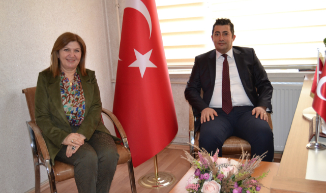 Demir Gün FM’i ziyaret etti