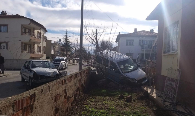 KAZADA SAVRULUP EVİN BAHÇESİNE GİRDİ