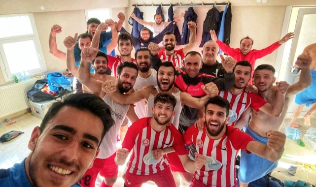 LİDER KOLTUĞUNU KORUDU