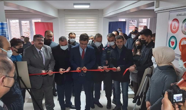 Şuhut'ta "FotoYorum Afiş Sergisi"