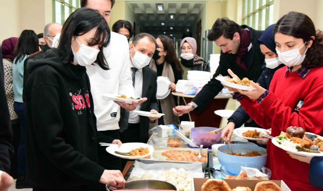 YÖRESEL LEZZETLERİN TANITIMI VE TADIMI YAPILDI