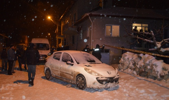 Afyonkarahisar'da evde ölü bulunan kadının kayınbiraderi'de tutuklandı