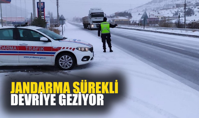 Jandarma sürekli devriye geziyor