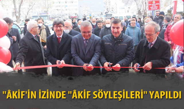 "Âkif'in İzinde "Âkif Söyleşileri" yapıldı