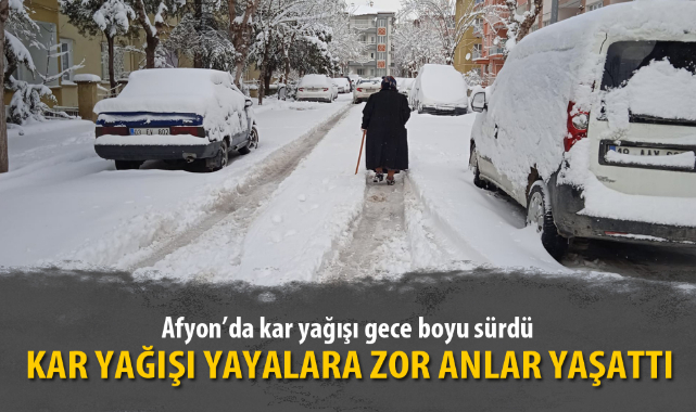 KAR YAĞIŞI YAYALARA ZOR ANLAR YAŞATTI