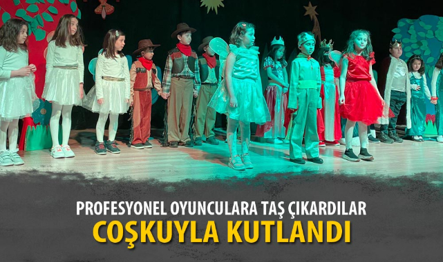 PERFORMANSLARI İLE PROFESYONEL OYUNCULARA TAŞ ÇIKARDILAR