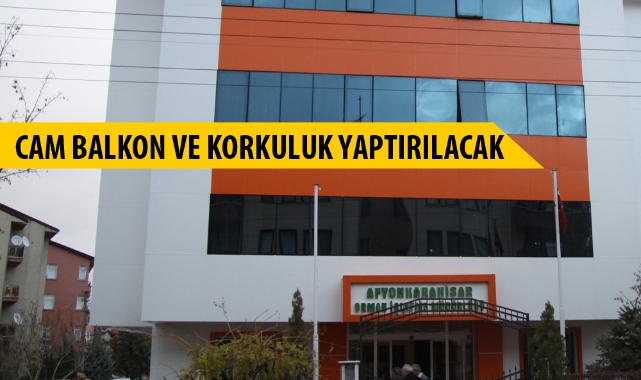 Cam balkon yaptırılacak