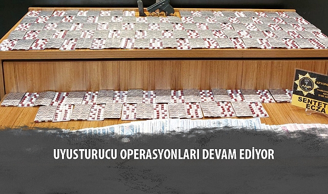 OTOMOBİLDEN BİNLERCE UYUŞTURUCU HAP ÇIKTI