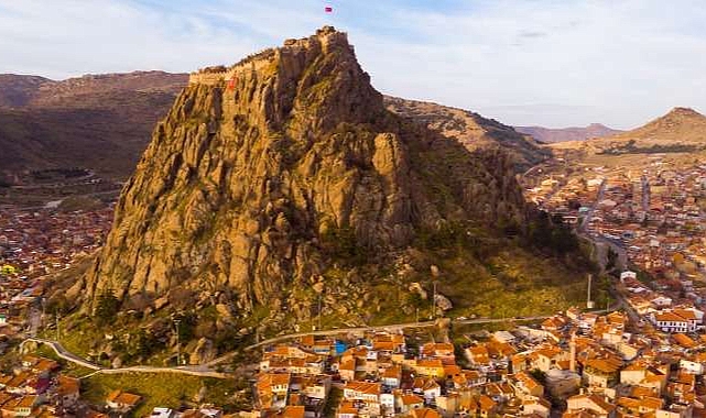 AFYON’DA 30 AĞUSTOS’A KADAR ATEŞ YAKMAK YASAKLANDI