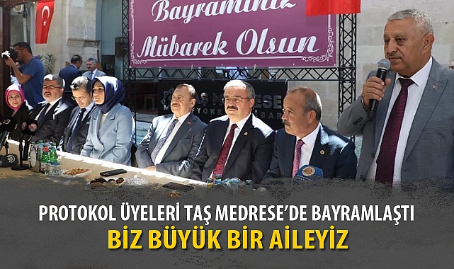 PROTOKOL ÜYELERİ TAŞ MEDRESE’DE BAYRAMLAŞTI