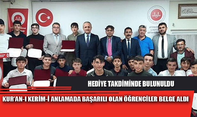KUR’AN-I KERİM-İ ANLAMADA BAŞARILI OLAN ÖĞRENCİLER BELGE ALDI