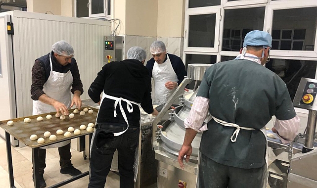 MİLLİ EĞİTİM MÜDÜRÜ SÜNNETCİ EKMEK DESTEĞİNİ İNCELEDİ