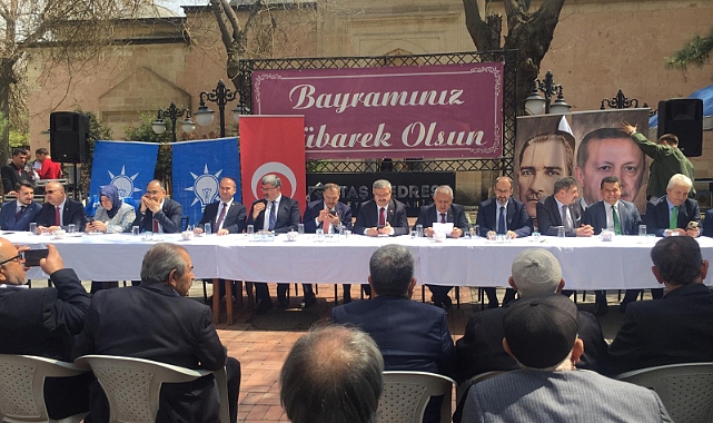 Ak Parti Taş Medrese'de Bayramlaştı