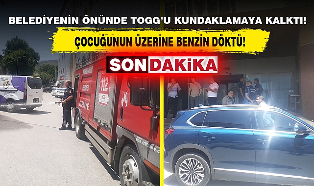 BELEDİYE ÖNÜNDE DEHŞETE DÜŞÜREN OLAY!