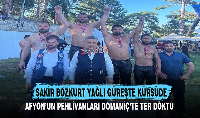 ŞAKİR BOZKURT YAĞLI GÜREŞTE KÜRSÜDE
