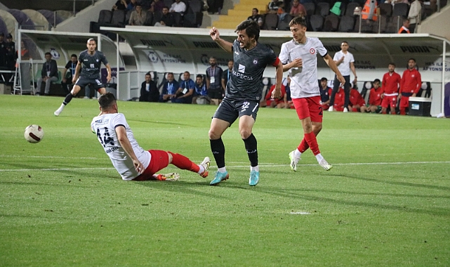 MOR ŞİMŞEKLER HEM PUAN HEM KAN KAYBETTİ