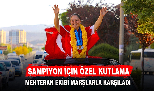 ŞAMPİYON İÇİN ÖZEL KUTLAMA