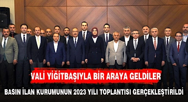 VALİ YİĞİTBAŞI  BASIN İLANKURUMU  BAŞKANI VE ÜYELERİYLE BİR ARAYA GELDİ