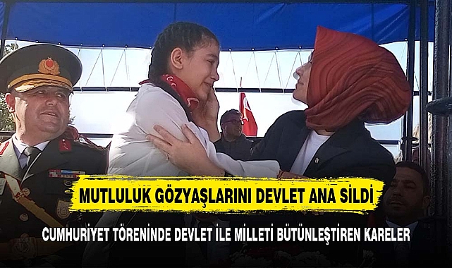 29 EKİM TÖRENİ DEVLET İLE MİLLETİ BÜTÜNLEŞTİREN KARELERE SAHNE OLDU