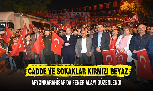 CADDE VE SOKAKLAR KIRMIZI BEYAZ