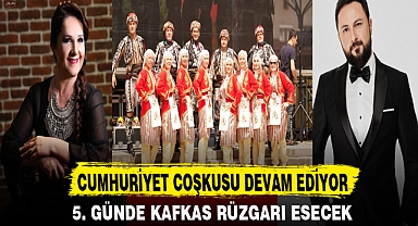 CUMHURİYET COŞKUSU DEVAM EDİYOR