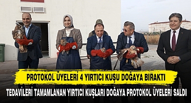TEDAVİLERİ TAMAMLANAN YIRTICI KUŞLARI DOĞAYA PROTOKOL ÜYELERİ SALDI
