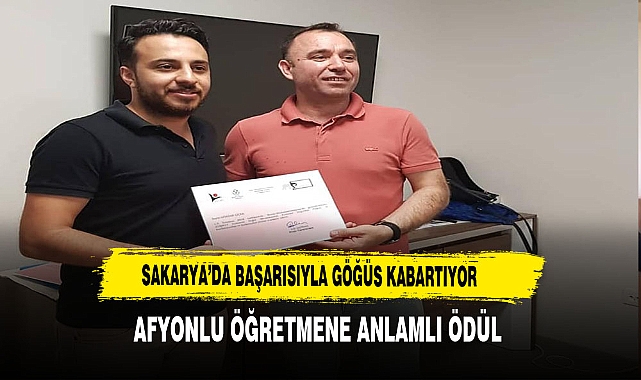 Başarısıyla Göğüs Kabartan Öğretmen
