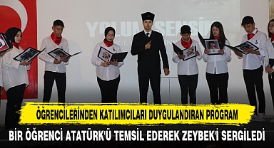 Öğrencilerinden Katılımcıları Duygulandıran Program