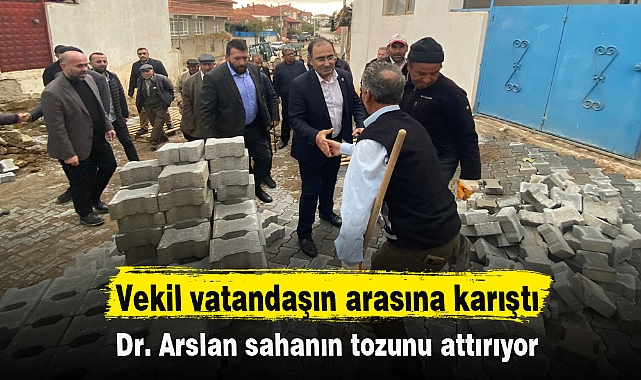 Vekil vatandaşın arasına karıştı