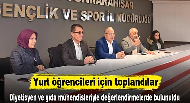 Yurt öğrencileri için toplandılar