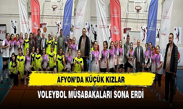 Afyon'da Küçük Kızlar Voleybol Müsabakası Sona Erdi