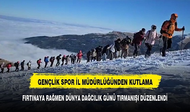 Afyonkarahisarlı dağcılar günlerini zirvede kutladı