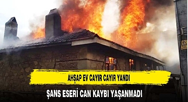 AHŞAP EV CAYIR CAYIR YANDI