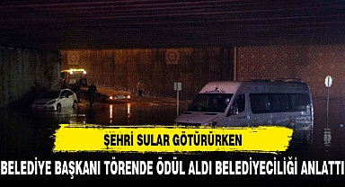 Fatma Şahin İstanbul'da ödül alırken, Gaziantep'i sular götürdü