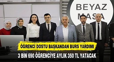 ÖĞRENCİ DOSTU BAŞKAN´DAN BURS YARDIMI