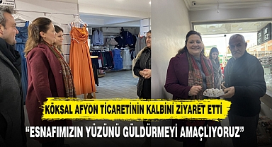 CHP ADAYI BURCU KÖKSAL VE EKİBİ İLE KURTULUŞ CADDESİ'NDE ESNAF İLE BULUŞTU