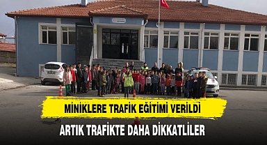 Emirdağ'da Miniklere Trafik Eğitimi Verildi